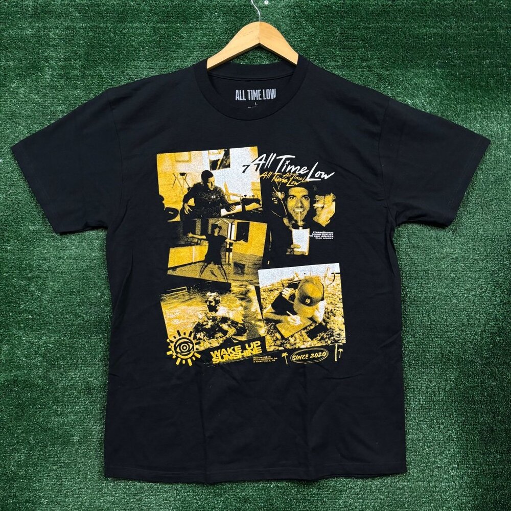 All Time Low Wake Up Sunshine Rock Band T-Shirt Size Large